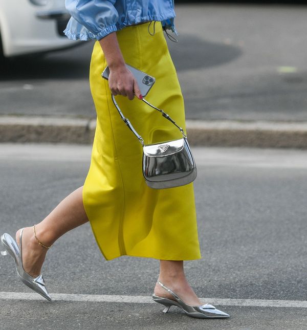 U nadolazećim mjesecima nosit će se midi suknje i slingback cipele