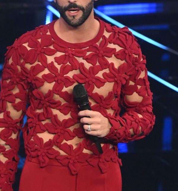 Voditelj Sanrema privlačio je poglede svojim modnim izdanjima