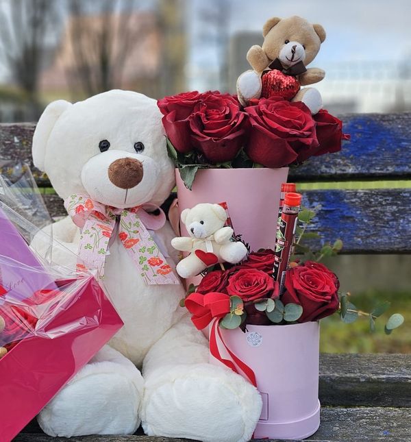 Cvjećarnica Maja Ćuk pomaže ličkim medvjedićima