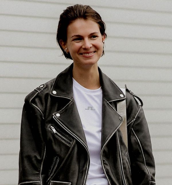 Dnevna kombinacija u rokerskom stilu