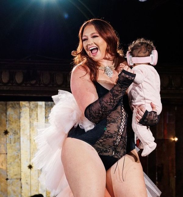 Revija Adore Me donjeg rublja