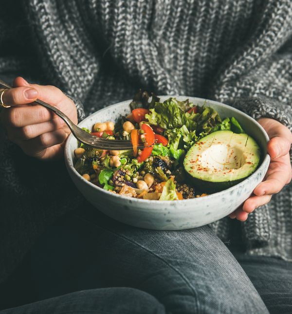 Uvijek je preporuka jesti što zdraviju hranu, ali ako želite smršavjeti, sporo jedenje trebalo bi biti dio vašeg novog načina života