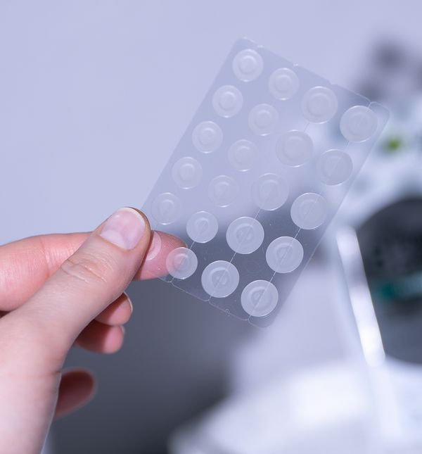 Isprobali smo Garnier Invisible Pimple Patch