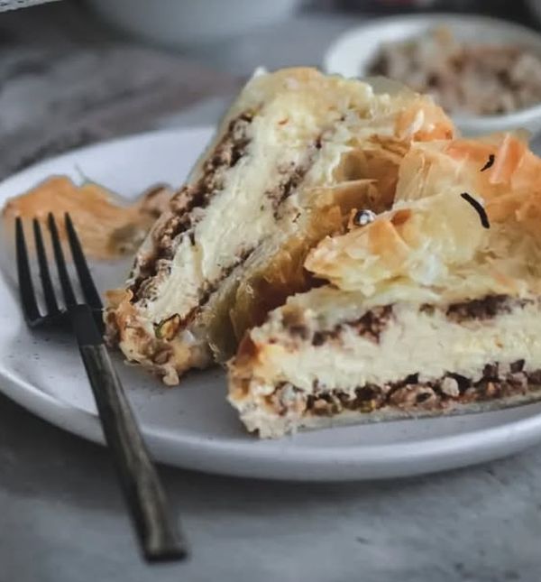 Baklava cheesecake