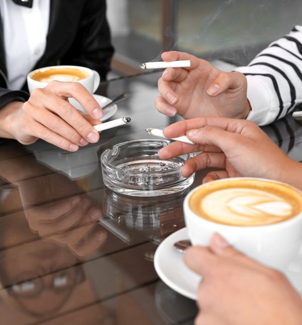 U Hrvatskoj je pušenje zabranjeno u zatvorenim prostorima, uz par iznimki