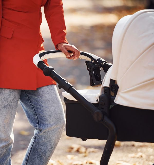 Zašto u hrvatskim dječjim parkićima nema znakova zabrane pušenja?