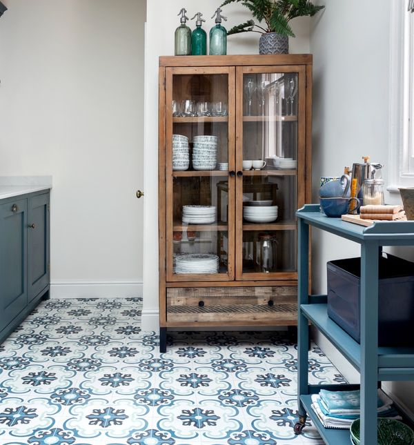 Podne pločice u kuhinji