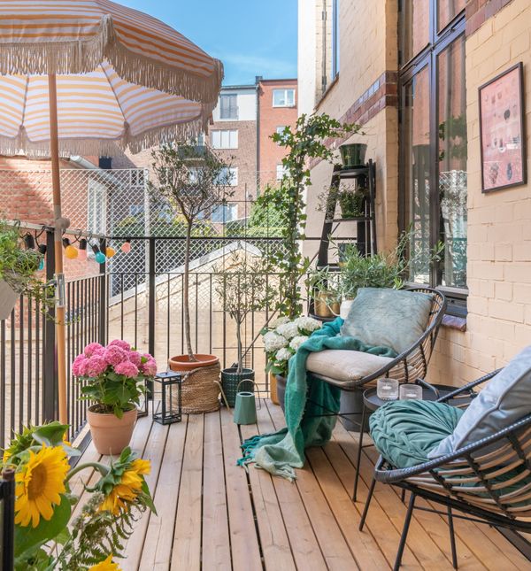 U sezoni proljeće/ljeto 2026. balkon postaje mala privatna oaza inspirirana atmosferom omiljenih kvartovskih kafića