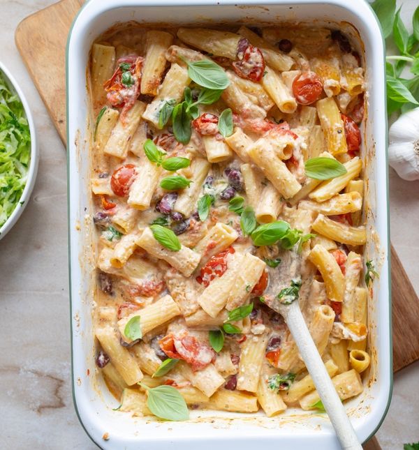 Tjestenina sa feta sirom