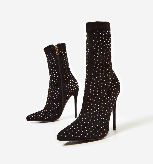 Model Fiona brenda Ego prodaje se po cijeni od 333 kune