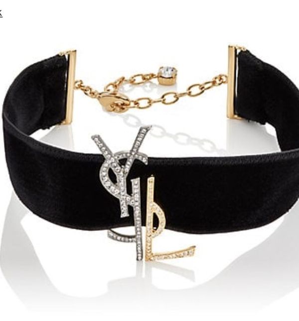 YSL choker ogrlica prodaje se po cijeni od oko 5000 kn