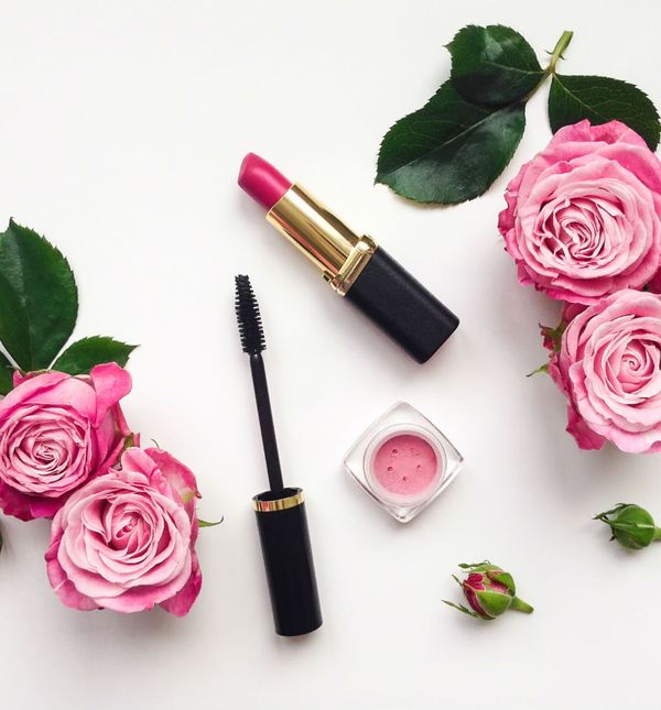 Mladenka bi u torbici svakako trebala imati ruž za usne