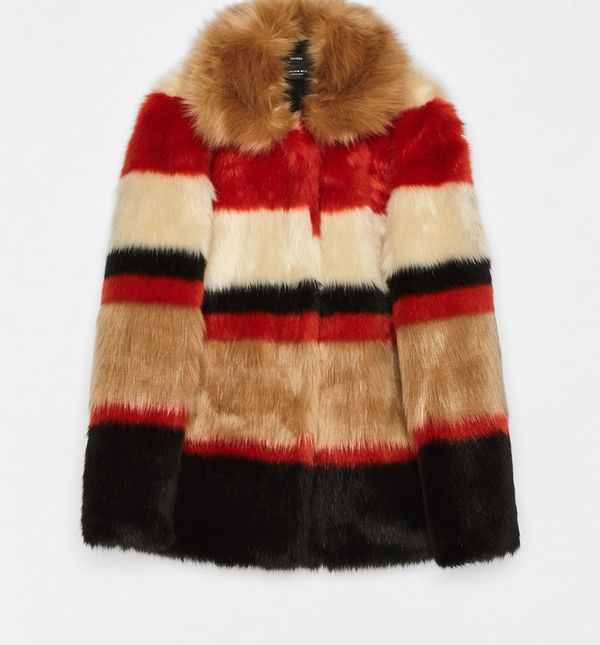 Bershka, 199,90 kn (na popustu)