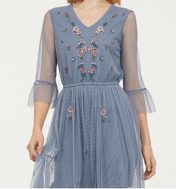 H&M, 375 kn