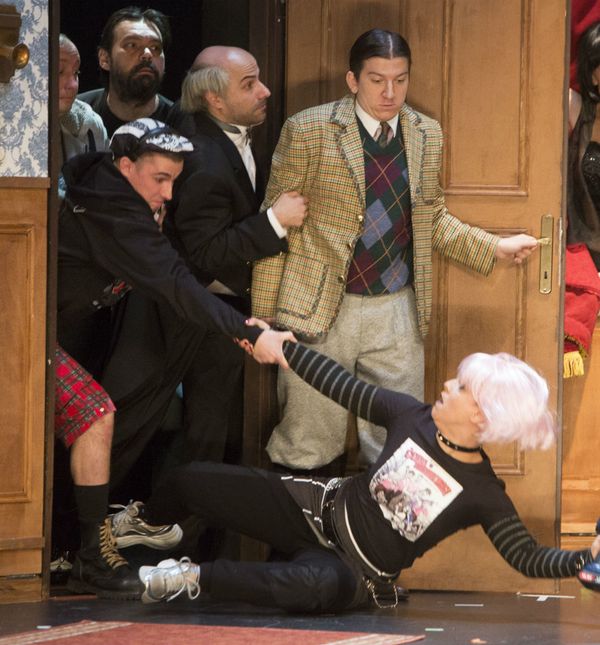 U Kerempuhu je premijerno izvedena predstava Raspad sistema