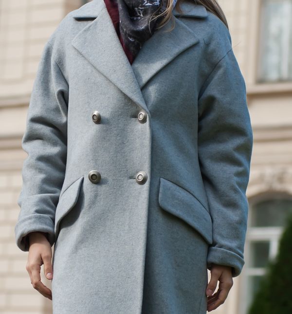 Midi kaputi ne prekrivaju kombinaciju u potpunosti