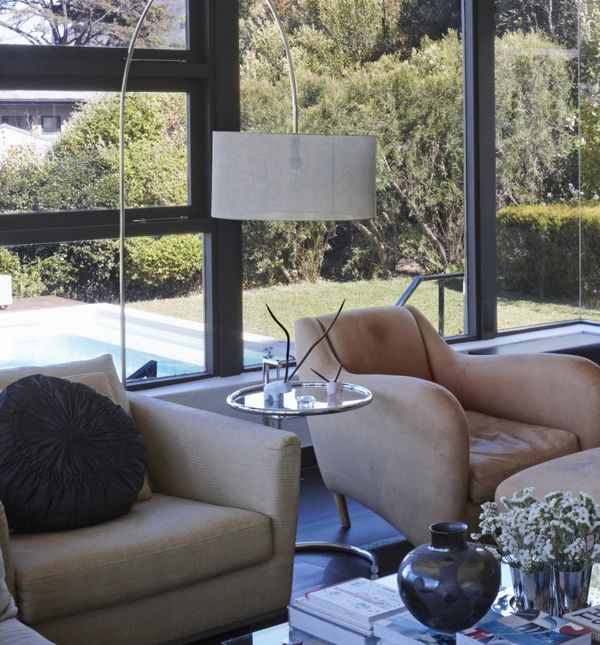 Staklena stijena u domu