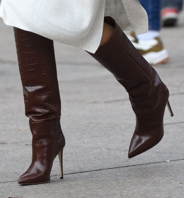 Čizme visokih sara popularan su izbor u zimsko vrijeme