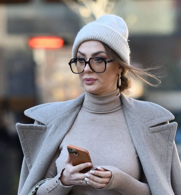 Zagrebačka street stylerica u kombinaciji pješčanih tonova