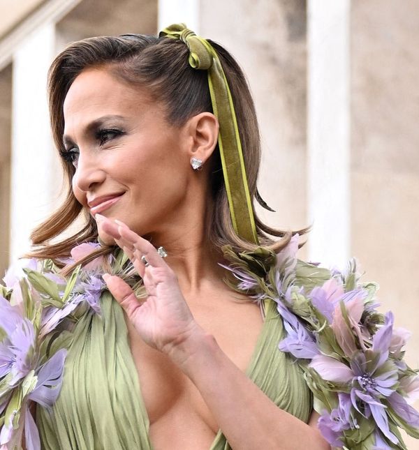 Jennifer Lopez uvijek privlači poglede svojim modnim izdanjima