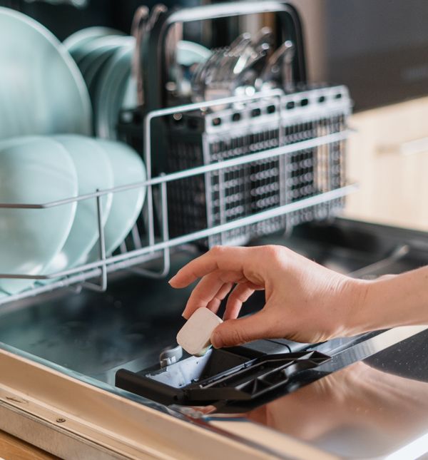 Perilica posuđa ima svoja ograničenja i pravila kojih se treba pridržavati pri njezinu korištenju