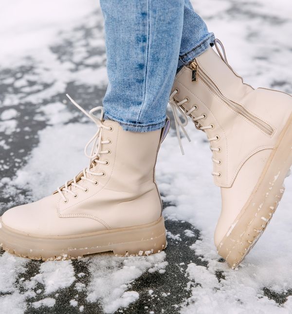 Kako pripremiti kožne cipele za snijeg?