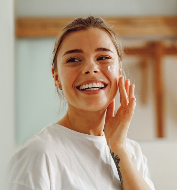 Hranjiva krema za lice je neizostavan dio beauty rutine mnogih žena