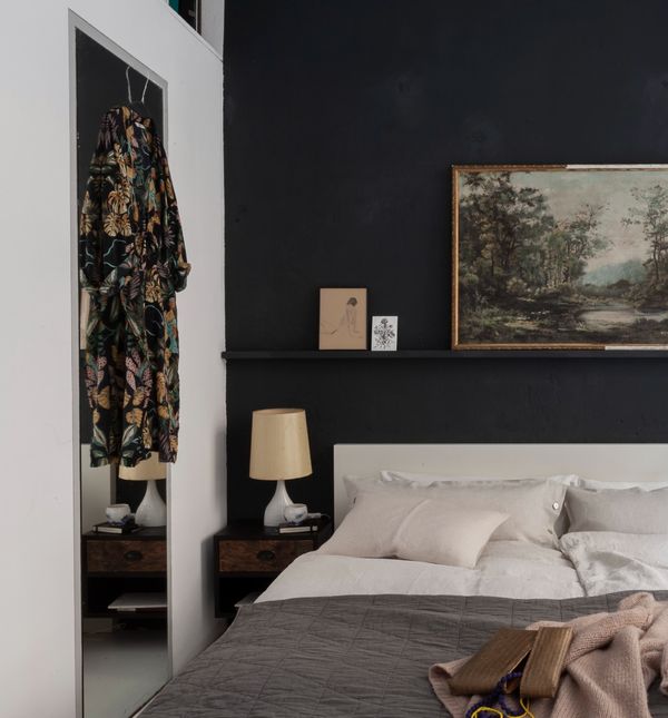 Crna boja u uređenju spavaće sobe - 6