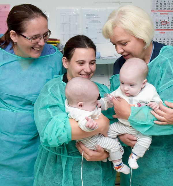 Valentina i Kristina Tambolaš