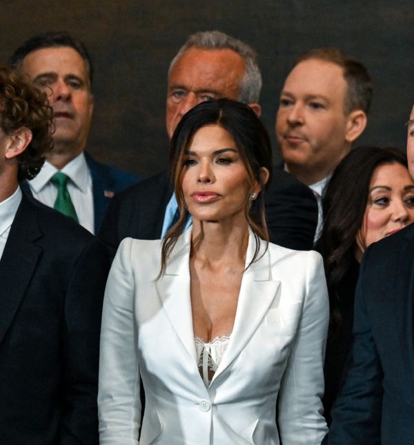 Lauren Sanchez na inauguraciji u odijelu i korzetu s potpisom Alexandera McQueena