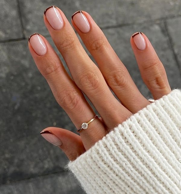 Mini french manikura