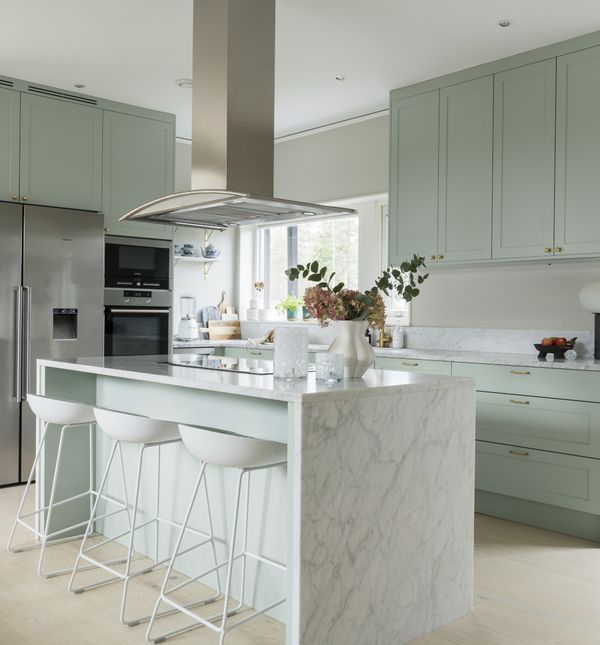 Mramorni otok može izgledati vrlo efektno u kuhinji