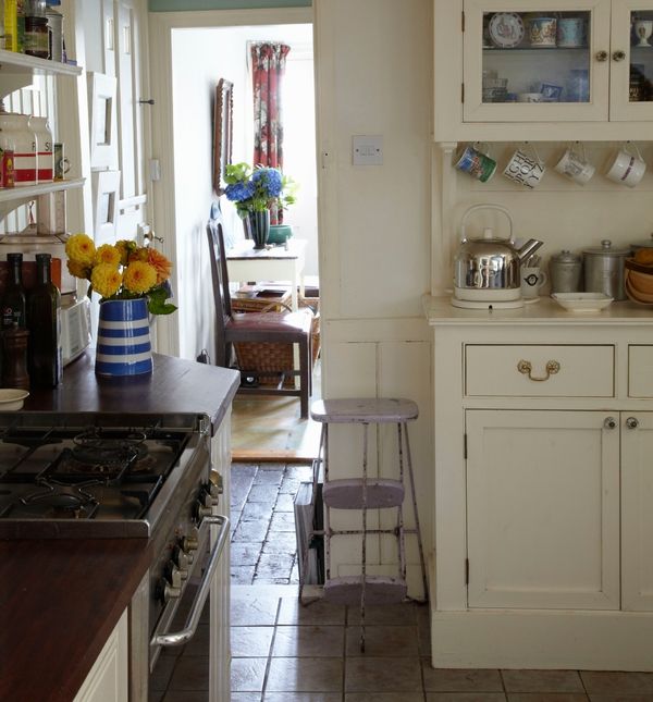 Koncept uređenja kuhinje iz 80-ih