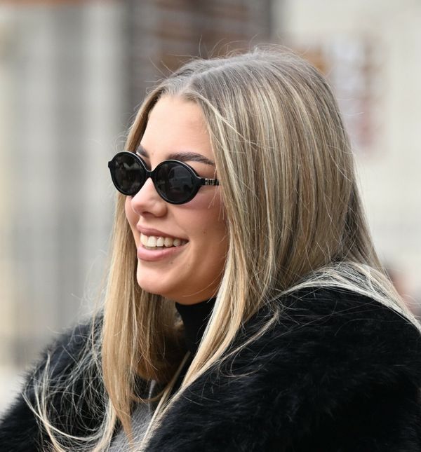 Ljepotica iz Zagreba sa slatkom pratnjom