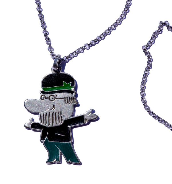 Nakit domaćeg brenda Lapidarium s likom profesora Baltazara