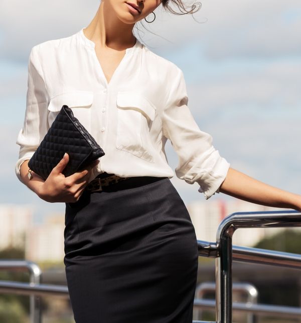 Dojenje, jahanje ili Napoleon mogući su razlozi ženskog kopčanja košulje na lijevoj strani