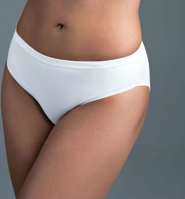 Bijele pamučne gaćice vraćaju se u modu