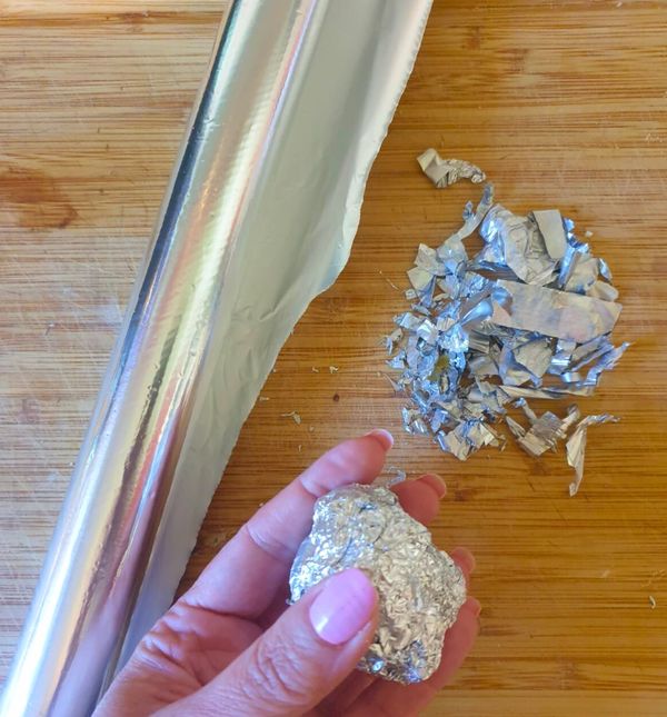 Trik s aluminijskom folijom
