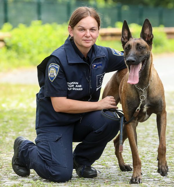 Zvjezdana Kušter sa svojim psom Nickom Bladeom prva je u Hrvatskoj prošla zahtjevnu Frontexovu obuku