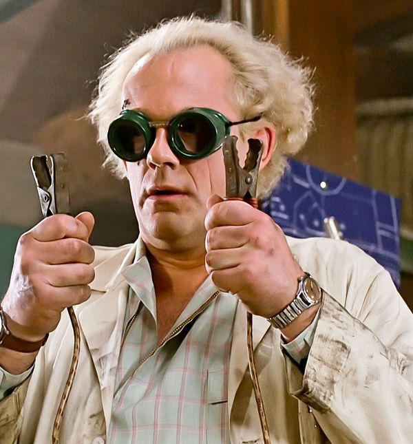 Dr. Emmett Brown jedan je od snalažljivijih filmskih likova