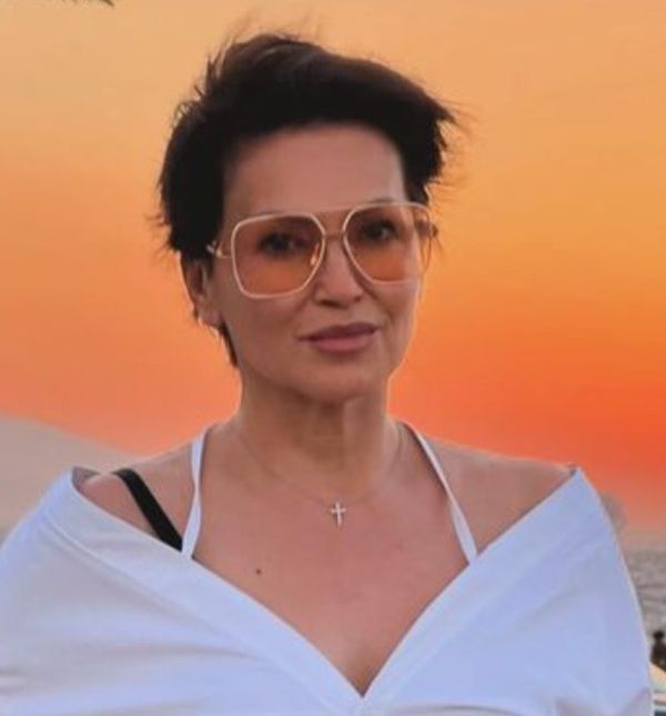 Nina Badrić ljetuje u Grčkoj