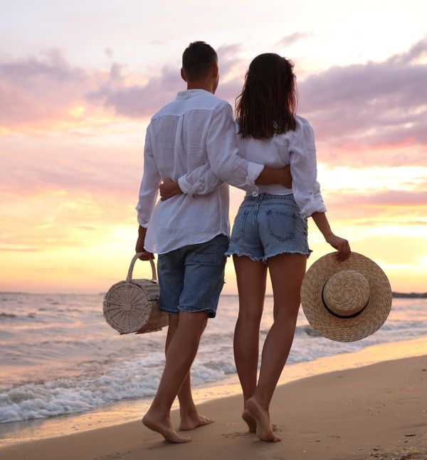 Ljubavni par na plaži