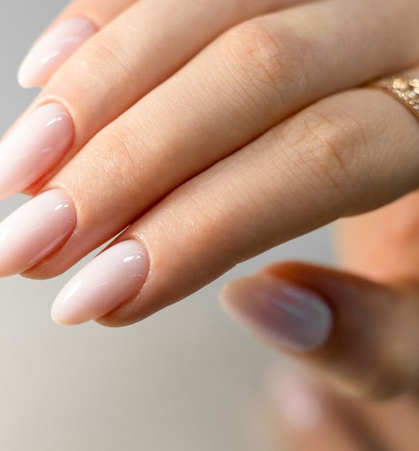 Nude manikure svi vole, pa tako i naše pratiteljice na Instagramu