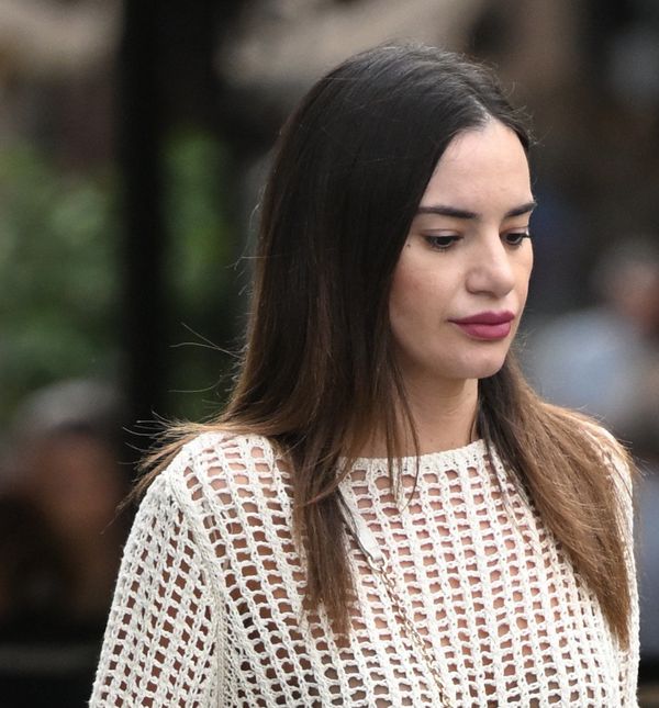 Brineta sa zagrebačke špice nosi pleteni, poluprozirni komplet