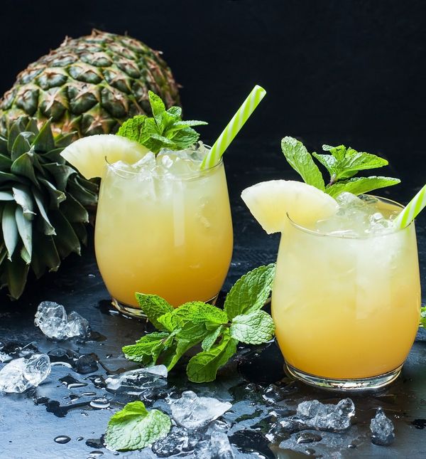 Ananas je odličan dodatak koktelima