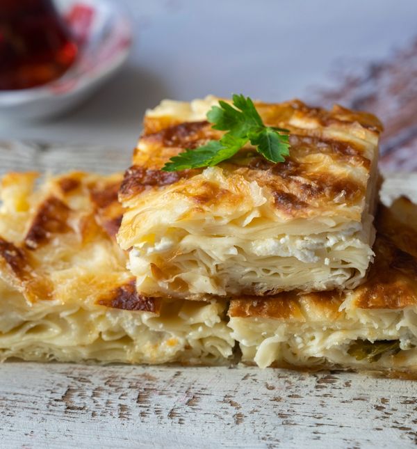 Trgana pita sa sirom gotova je za pet minuta