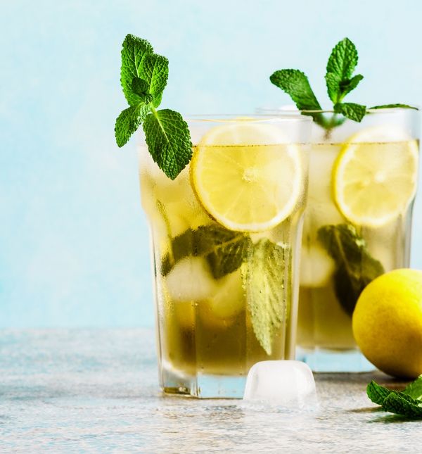 Ledeni čaj od mente i matičnjaka
