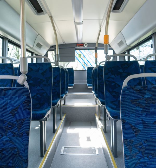 Koliko ste se puta vraćali umorni s posla, a do vas je iz suprotnog dijela vozila dopirao prodoran glas putnika koji glasno razgovara na mobitel?