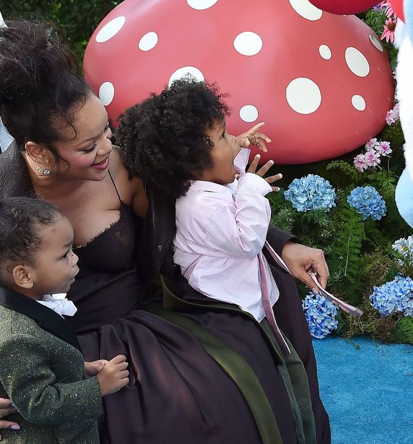 Rihanna i sinovi