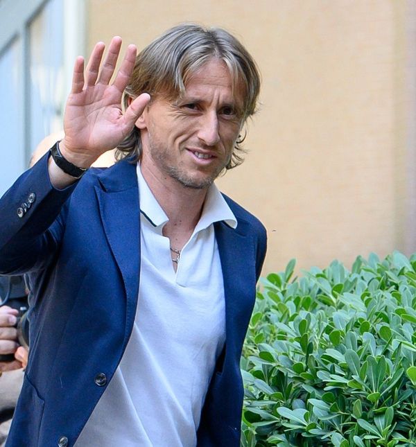 Luka Modrić u Milanu na potpisivanju ugovora
